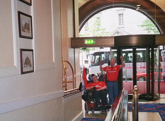 Chris and Gerry arrive back at The Midland after a United win